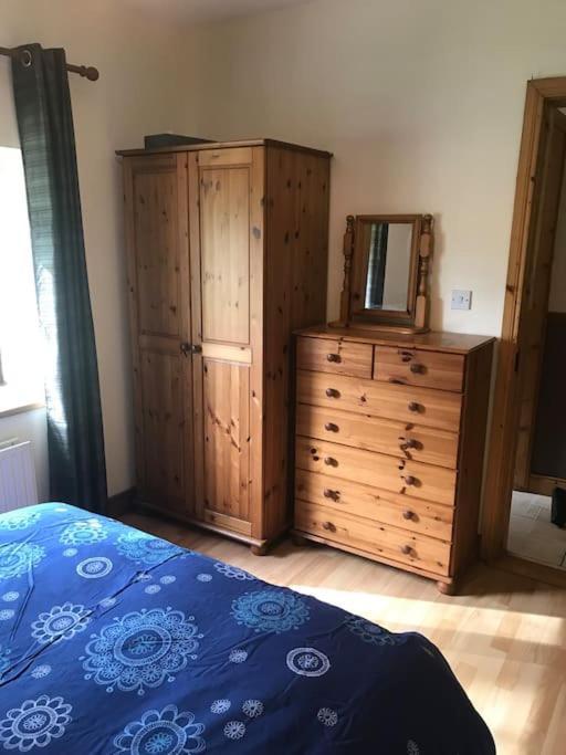 Castlegregory-Seaside 2 Bedroomed Cottage ภายนอก รูปภาพ